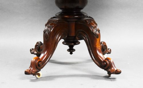 VICTORIAN ROSEWOOD OVAL LOO TABLE - ADDITIONAL PHOTO 4