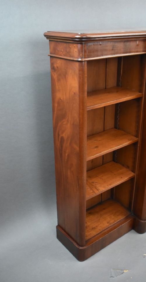 fig 1. Victorian Mahogany Breakfront Open Bookcase
