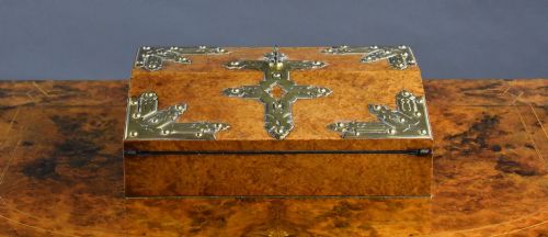 fig 1. Victorian Burr Walnut Writing Slope