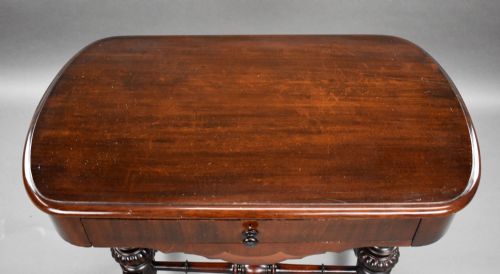 VICTORIAN MAHOGANY WORK TABLE - ADDITIONAL PHOTO 4