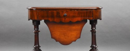 VICTORIAN MAHOGANY WORK TABLE - ADDITIONAL PHOTO 6