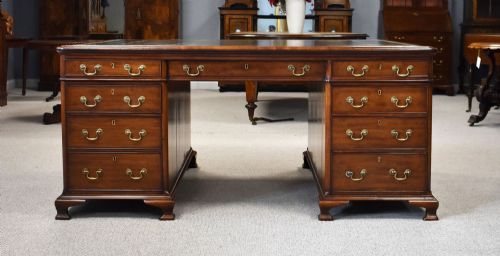 fig 1. Victorian Mahogany Partners Desk