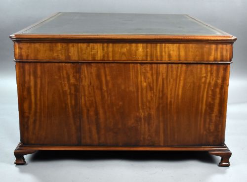 fig 5. Victorian Mahogany Partners Desk
