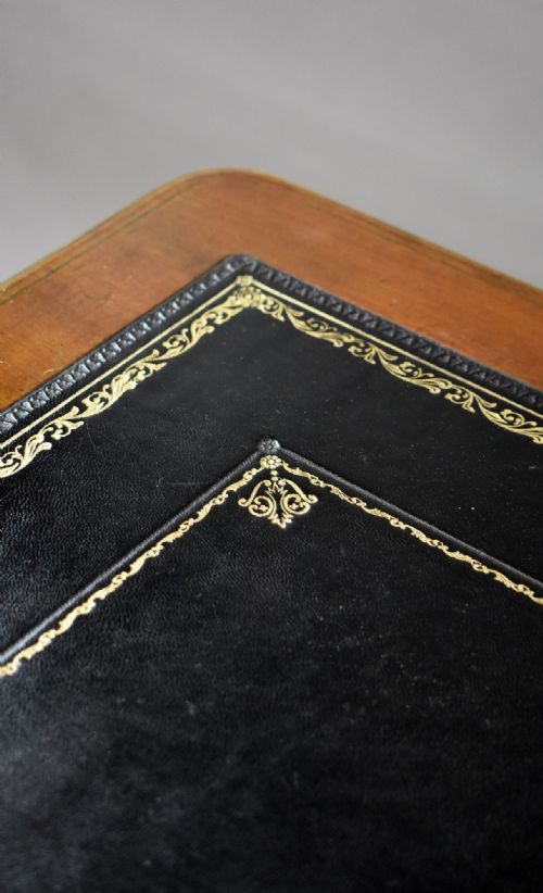 19TH CENTURY FRENCH BRASS INLAID MAHOGANY WRITING TABLE - ADDITIONAL PHOTO 9