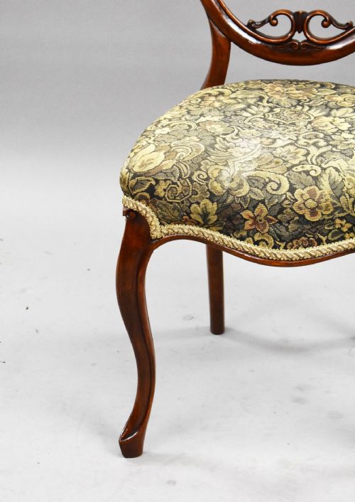 SET FOUR VICTORIAN WALNUT CARVED DINING CHAIRS - ADDITIONAL PHOTO 4