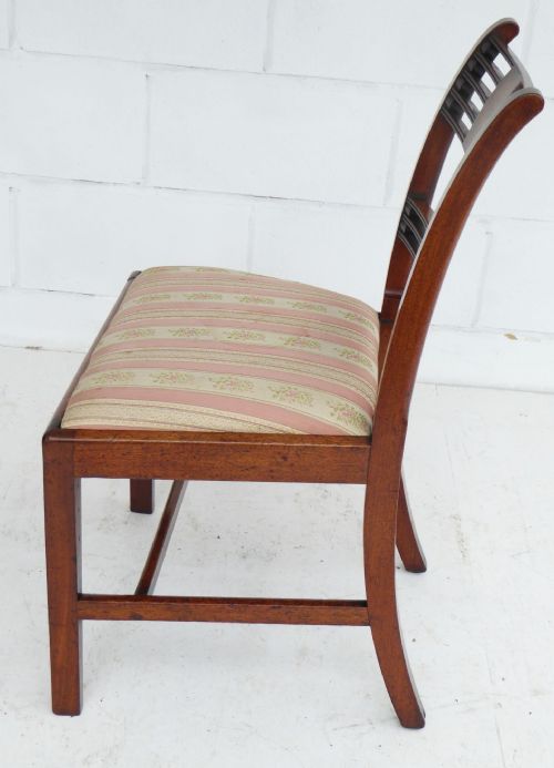 SET OF 8 GEORGE III MAHOGANY DINING CHAIRS - ADDITIONAL PHOTO 4