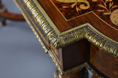 19TH CENTURY FRENCH MARQUETRY CENTRE TABLE - ADDITIONAL PHOTO 14