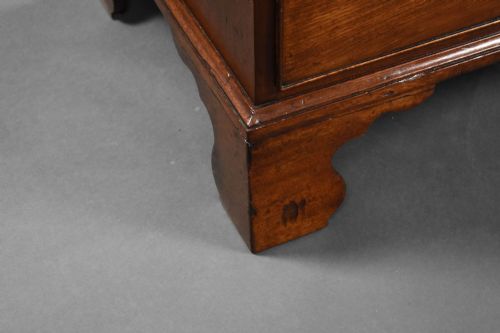 GEORGE III MAHOGANY CHEST ON CHEST - ADDITIONAL PHOTO 4