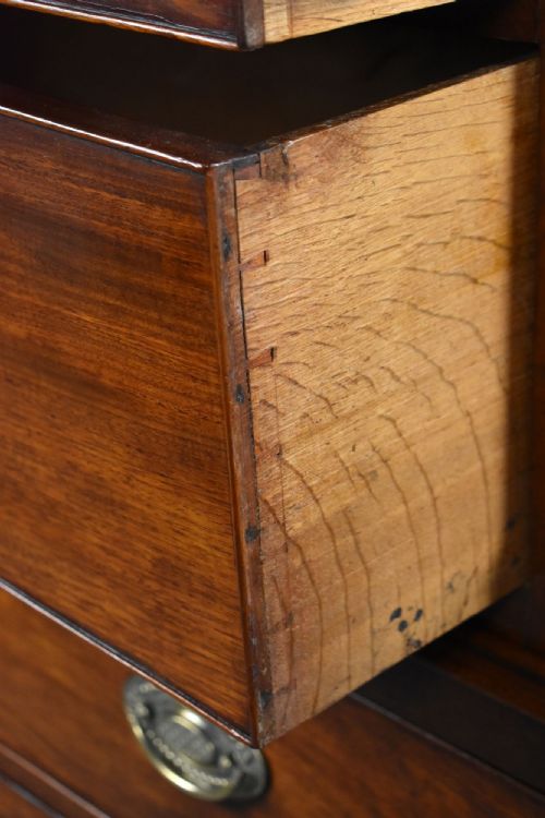 GEORGE III MAHOGANY CHEST ON CHEST - ADDITIONAL PHOTO 10