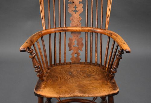 ANTIQUE YEW ELM WINDSOR ARMCHAIR - ADDITIONAL PHOTO 6
