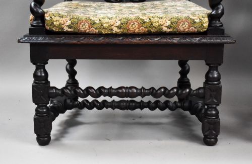 NEAR PAIR LATE 19TH CENTURY CARVED THRONE CHAIRS - ADDITIONAL PHOTO 10
