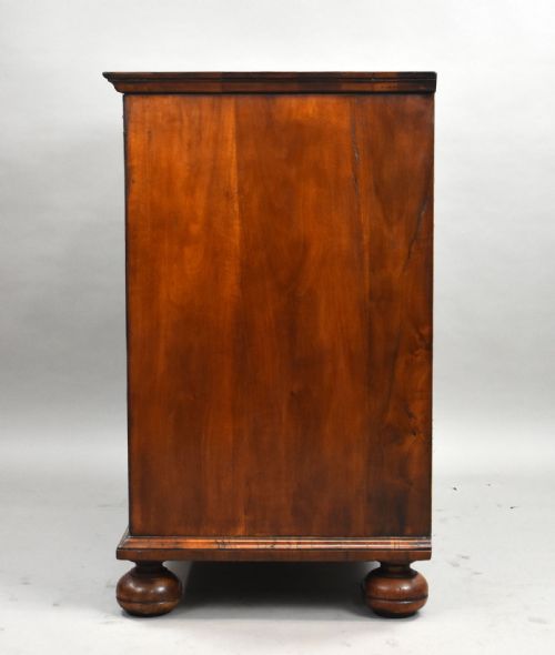 GEORGE III BURR WALNUT CHEST OF DRAWERS - ADDITIONAL PHOTO 5