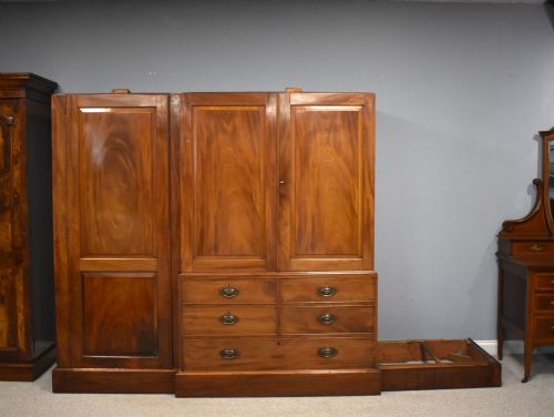 fig 3. 19th Century Mahogany Four Door Breakfront Wardrobe