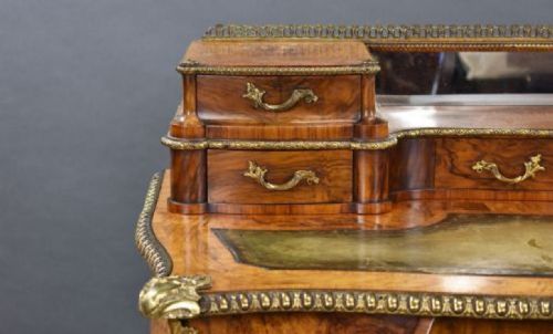 19TH CENTURY VICTORIAN BURR WALNUT WRITING TABLE - ADDITIONAL PHOTO 10