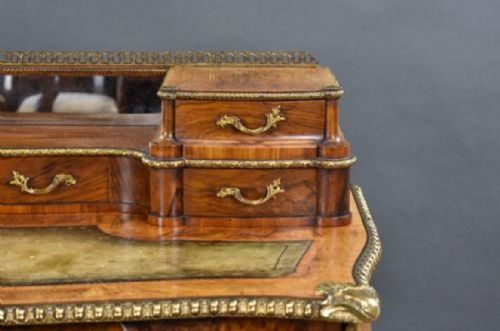 19TH CENTURY VICTORIAN BURR WALNUT WRITING TABLE - ADDITIONAL PHOTO 12