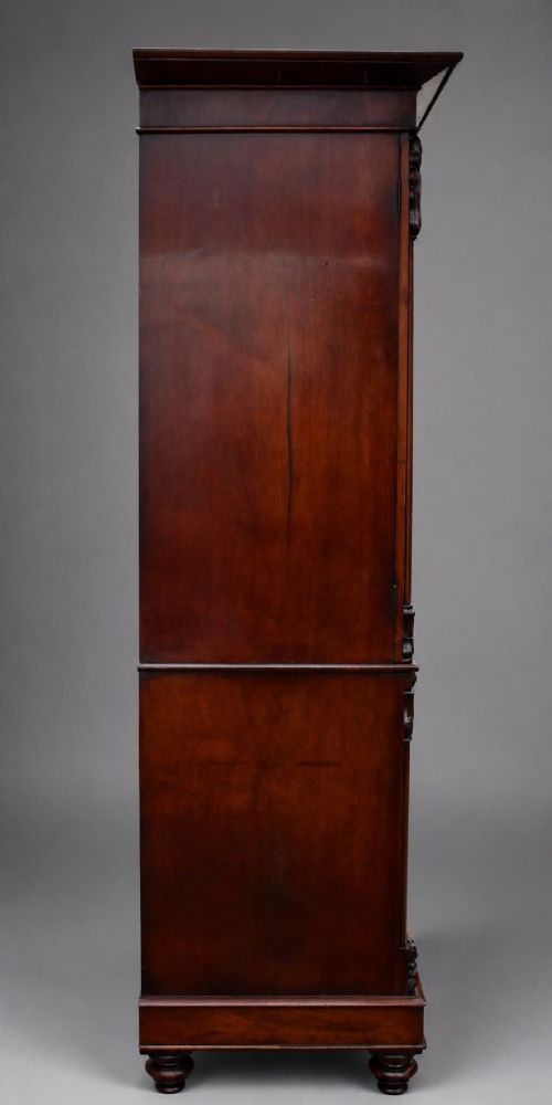 WILLIAM IV FLAME MAHOGANY LINEN PRESS - ADDITIONAL PHOTO 6
