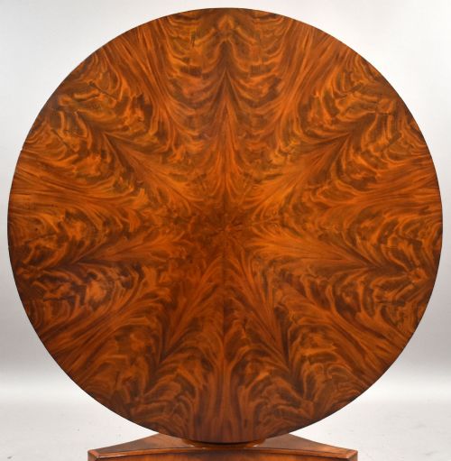 WILLIAM IV FLAME MAHOGANY CIRCULAR BREAKFAST TABLE - ADDITIONAL PHOTO 1
