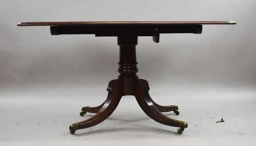 REGENCY MAHOGANY BREAKFAST TABLE - ADDITIONAL PHOTO 2