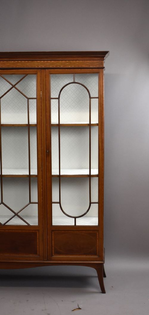 EDWARDIAN MAHOGANY INLAID DISPLAY CABINET - ADDITIONAL PHOTO 3