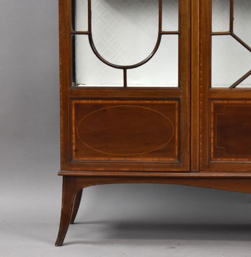 EDWARDIAN MAHOGANY INLAID DISPLAY CABINET - ADDITIONAL PHOTO 4