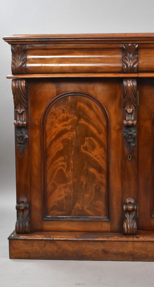 VICTORIAN FLAME MAHOGANY FOURDOOR SIDEBOARD - ADDITIONAL PHOTO 1