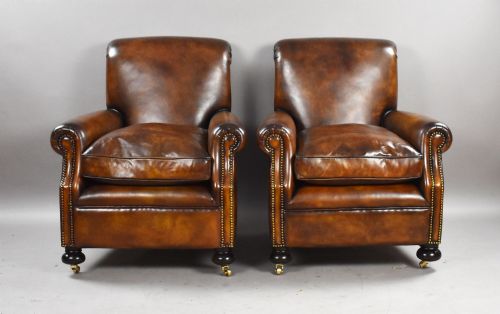 PAIR OF LEATHER CLUB CHAIRS - ADDITIONAL PHOTO 1