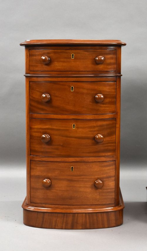 PAIR OF VICTORIAN MAHOGANY BEDSIDE CHESTS - ADDITIONAL PHOTO 6