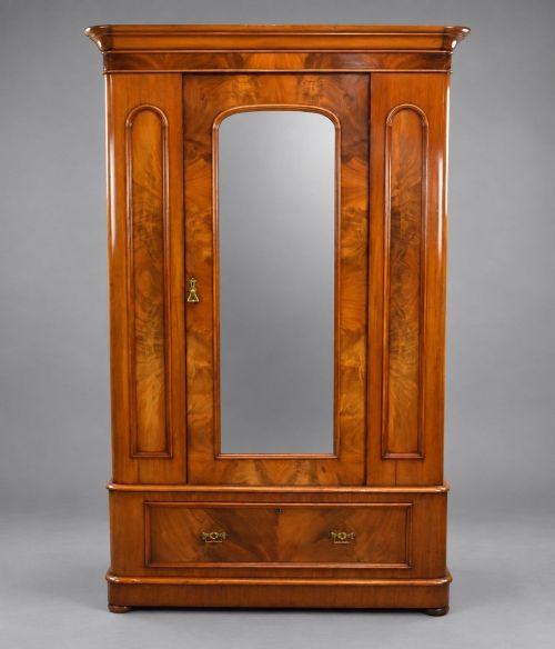 Victorian Mahogany Wardrobe