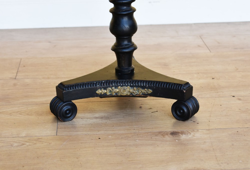 Regency Chess Table View V
