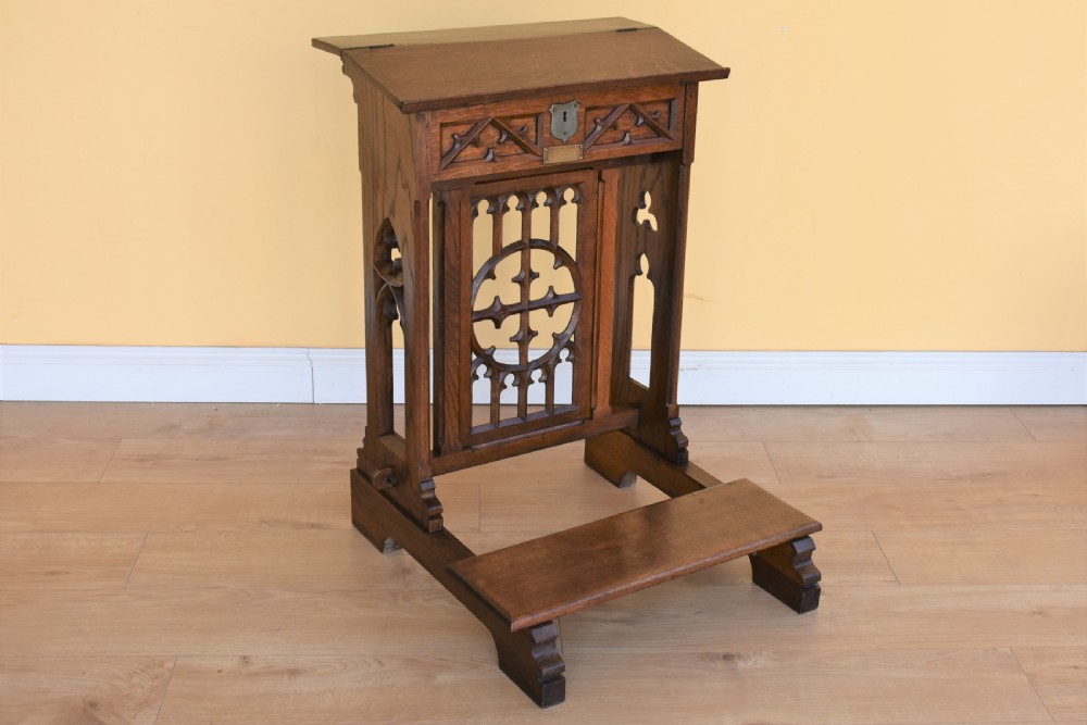 Victorian Oak Church Praying Lectern-reading stand