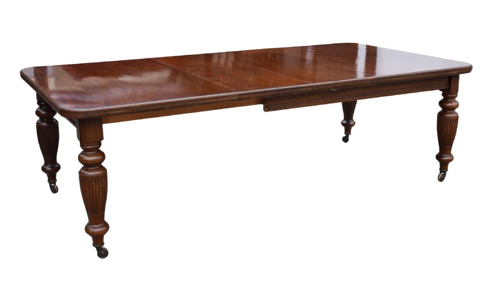 Victorian Mahogany Extending Dining Table