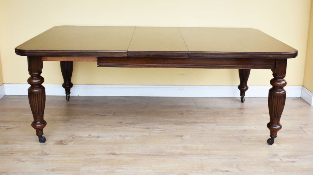 Victorian Mahogany Extending Dining Table View IV