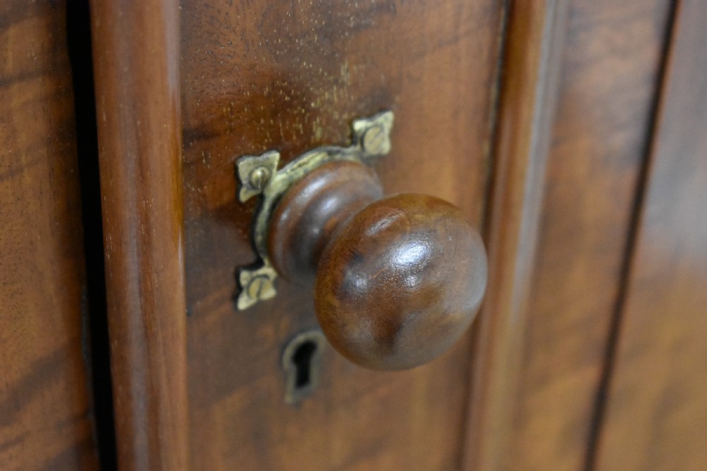 Victorian Mahogany Triple Wardrobe View VI