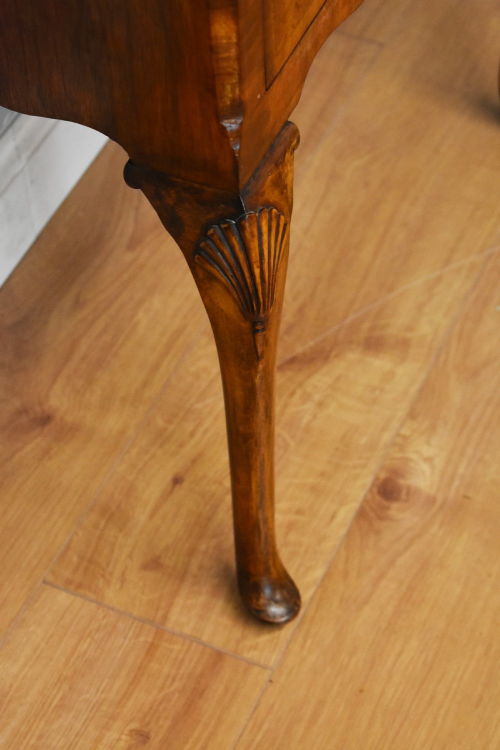 20th Century Queen Anne Style Burr Walnut Cabinet View VIII