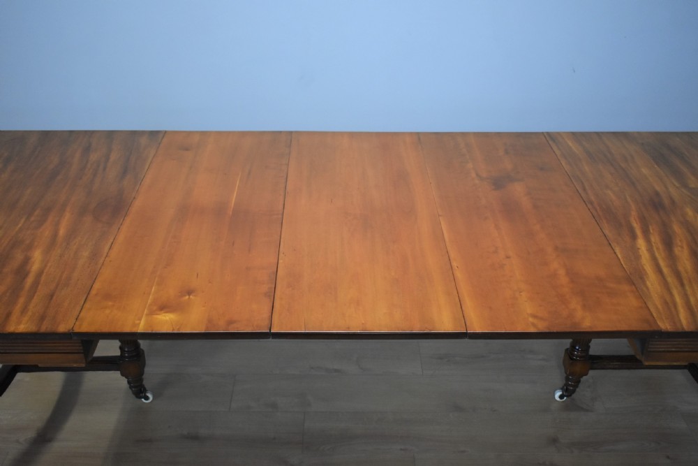 Late Victorian Mahogany Banquet Table View IV