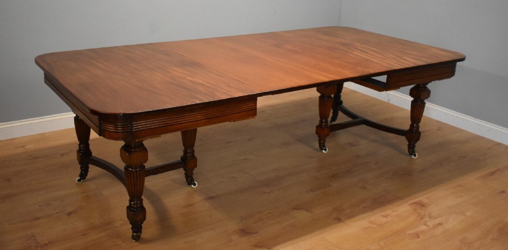 Late Victorian Mahogany Banquet Table View XI