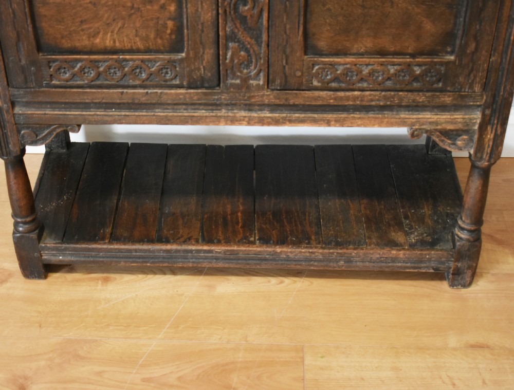Small 20th Century Carved Oak Sideboard View VI