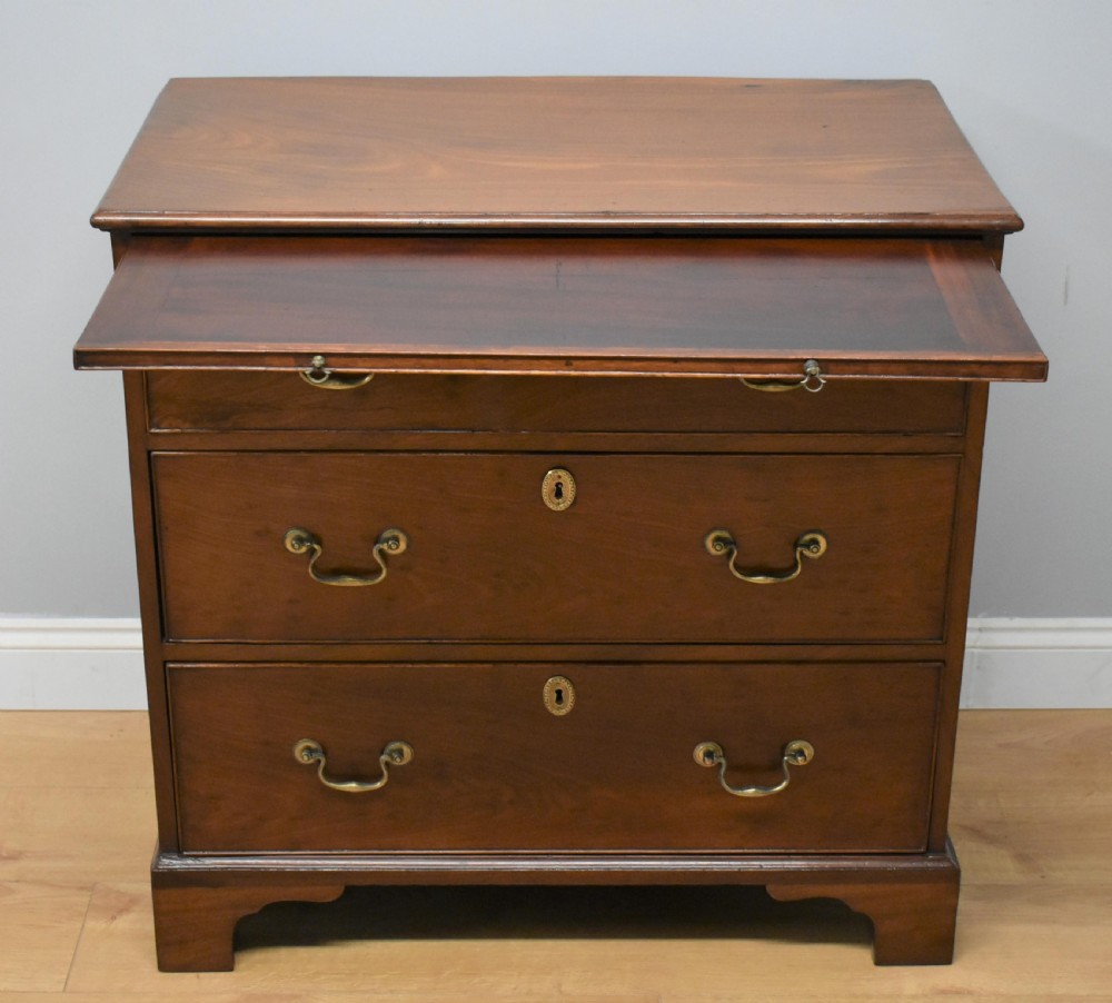 Regency Mahogany Chest with brushing slide View VI