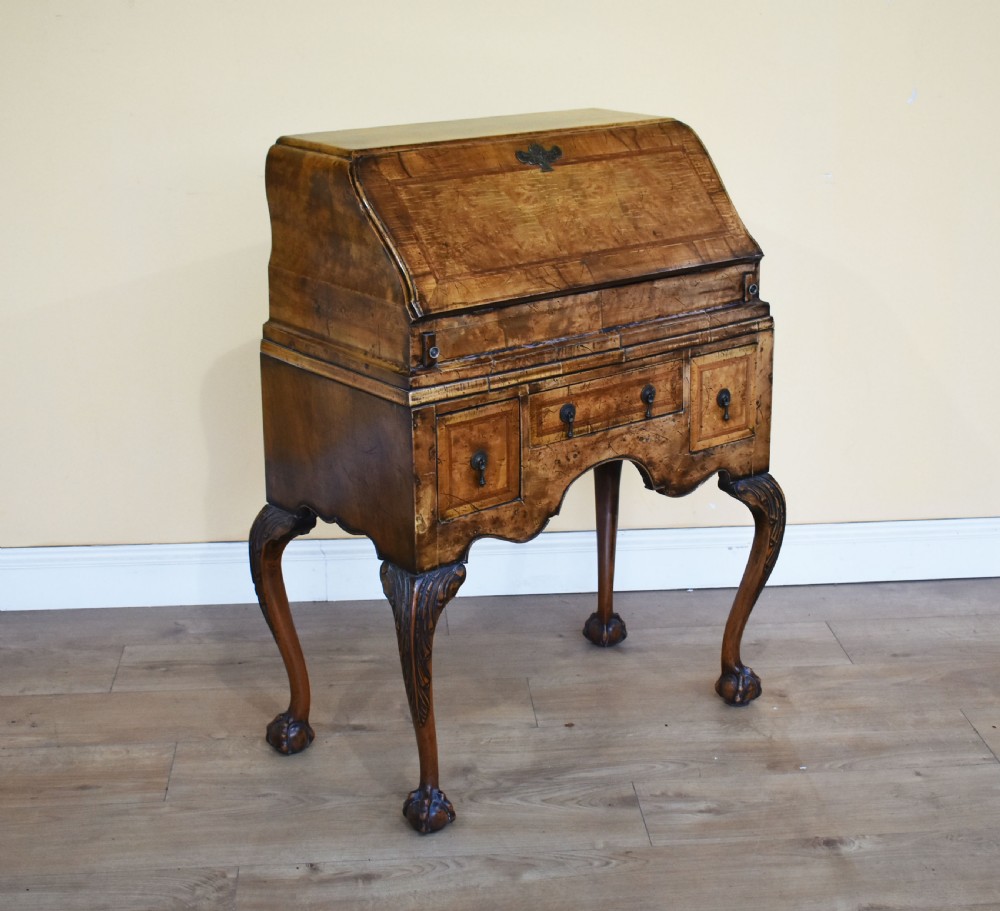20th Century Queen Anne Revival Burr Walnut Bureau