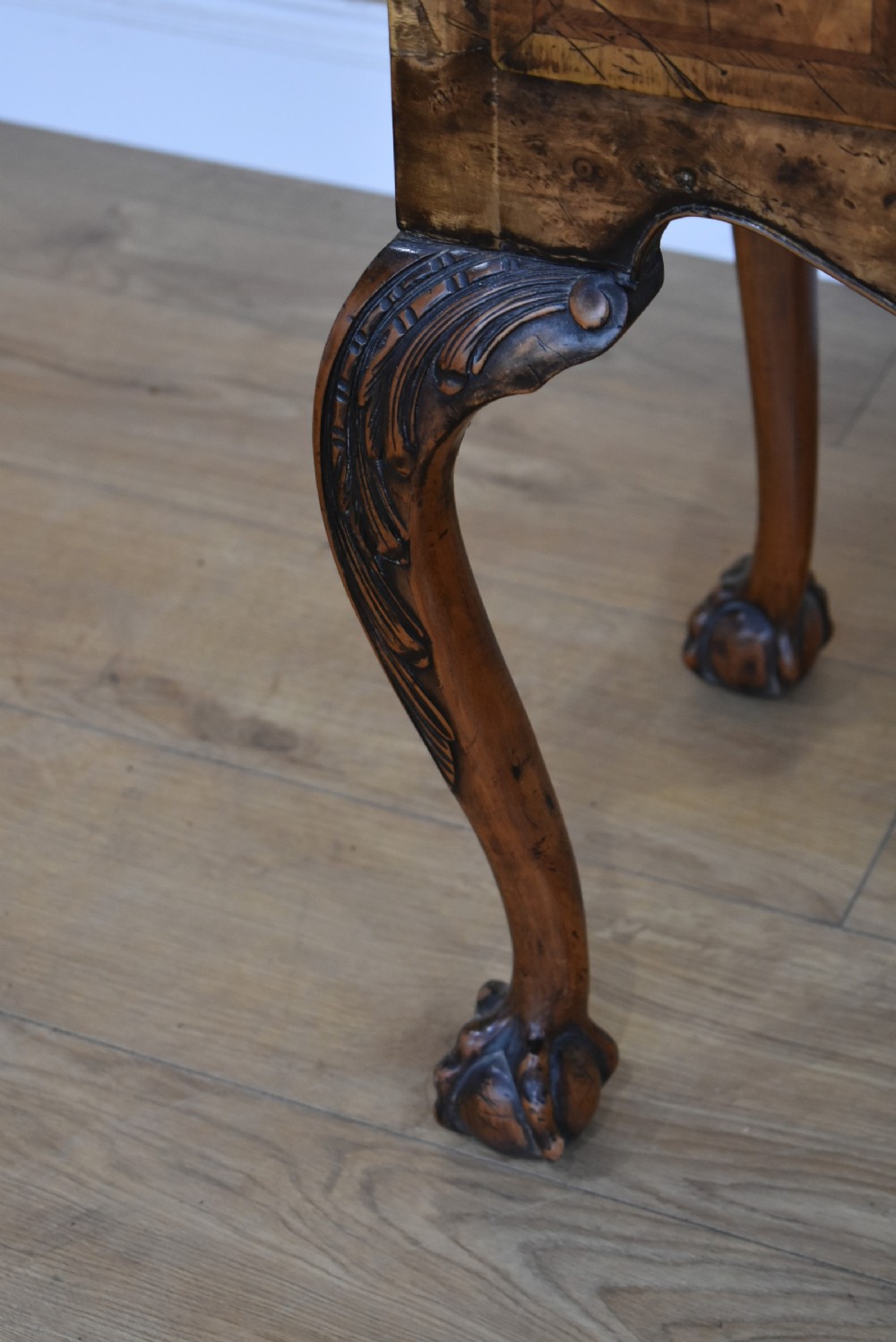 20th Century Queen Anne Revival Burr Walnut Bureau View X