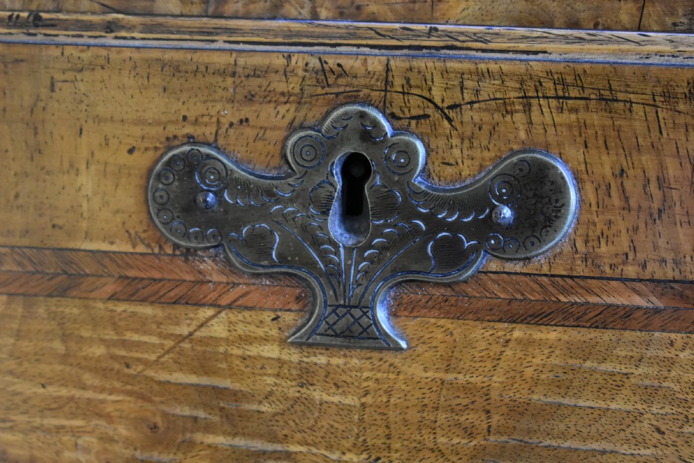 20th Century Queen Anne Revival Burr Walnut Bureau View XII