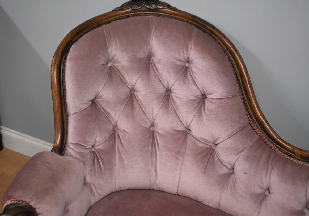Victorian Walnut chaise longue View XI