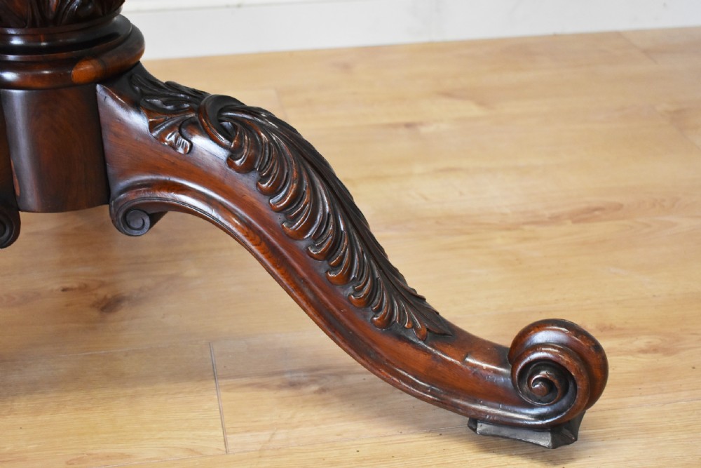 Early Victorian Rosewood Circular Dining Table View V