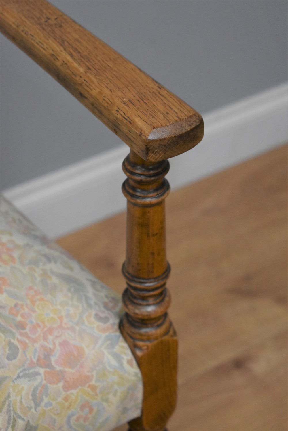 Early 20th Century Set Six Oak Upholstered chairs View VII