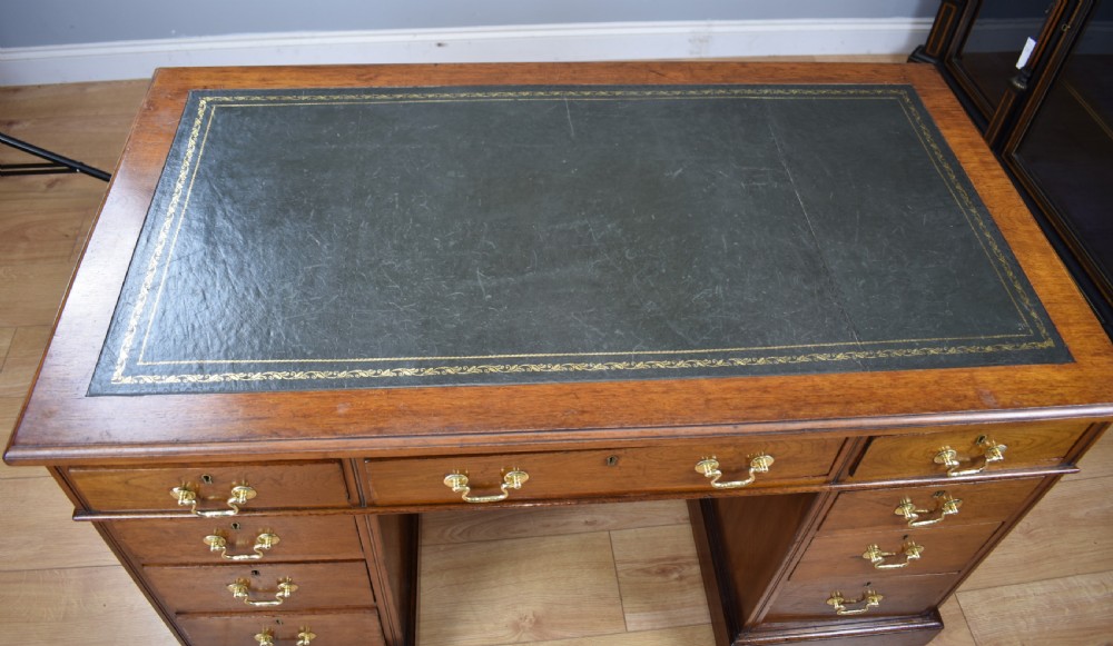 19th Century Victorian Mahogany Pedestal Desk View VIII