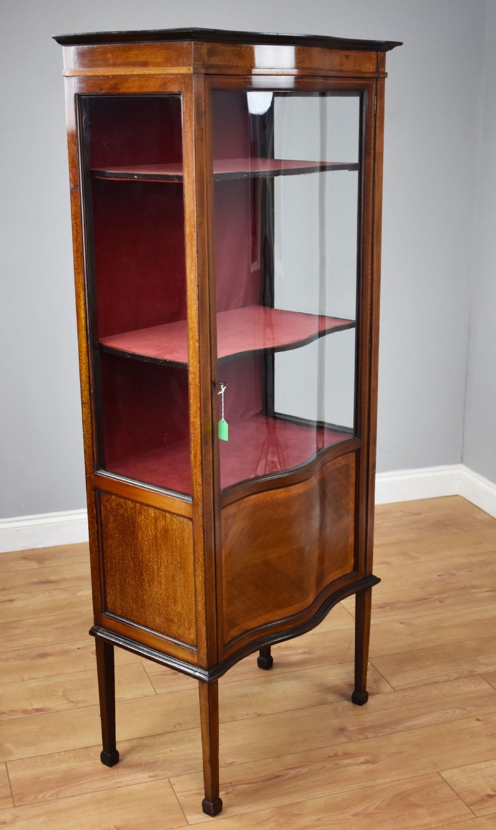 20th Century Edwardian Mahogany Serpentine Display Cabinet 