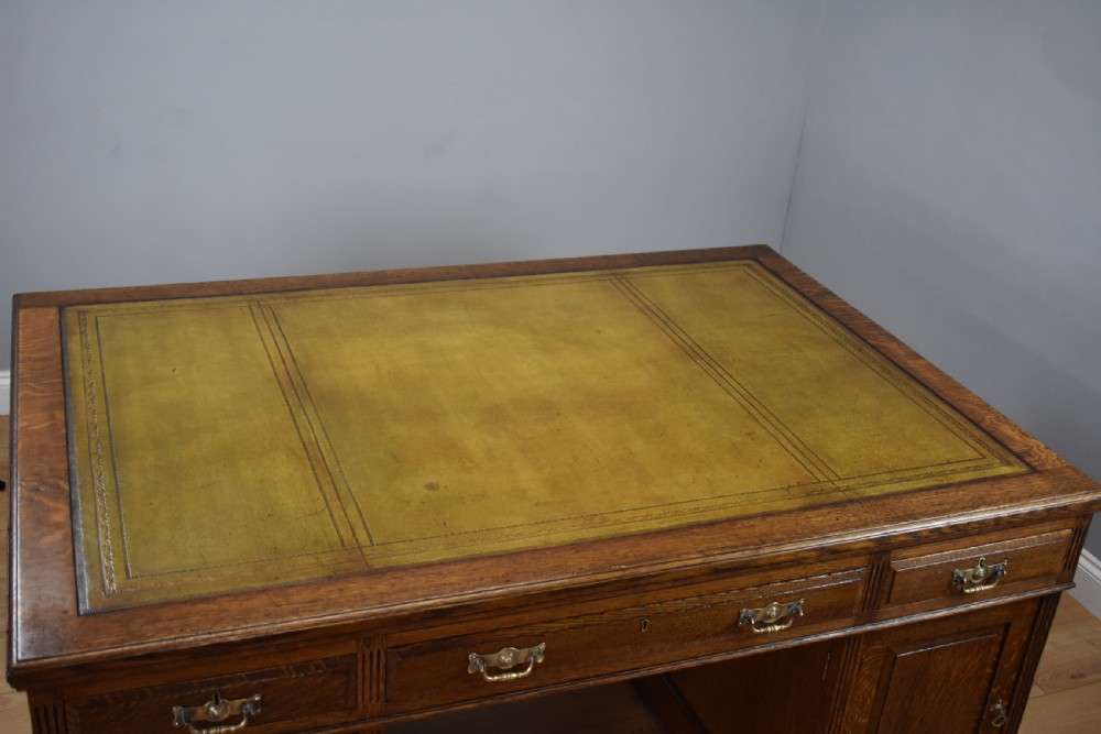 Victorian Oak Partners Desk View IX