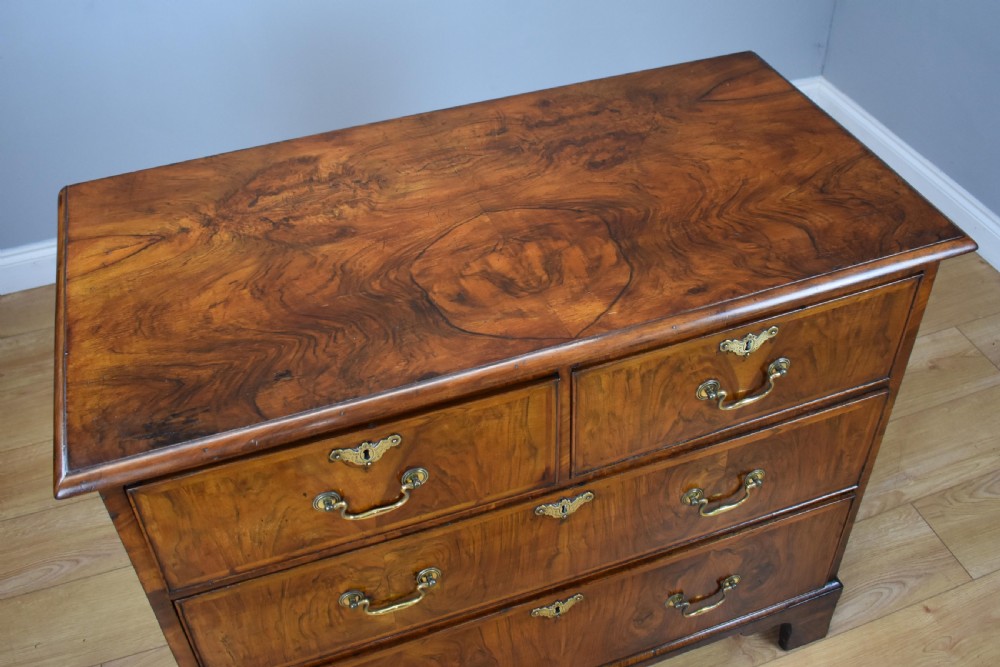 Georgian Walnut Chest Drawers View V