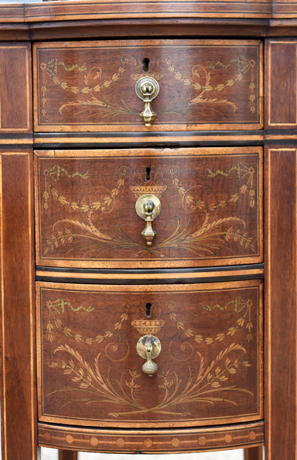 19th Century Victorian Mahogany and Marquetry Inlaid Desk by Edwards & Roberts View VII