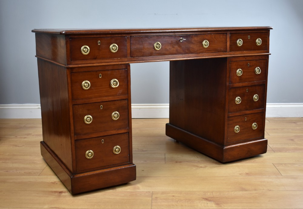 19th Century Victorian Mahogany Pedestal Desk 